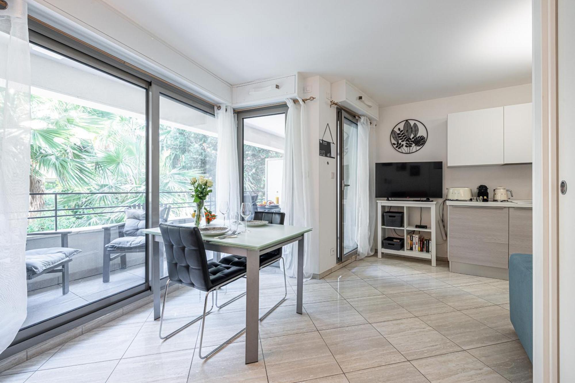 Studio Centre Terrasse Climatisation 50M Plage Μεντόν Εξωτερικό φωτογραφία